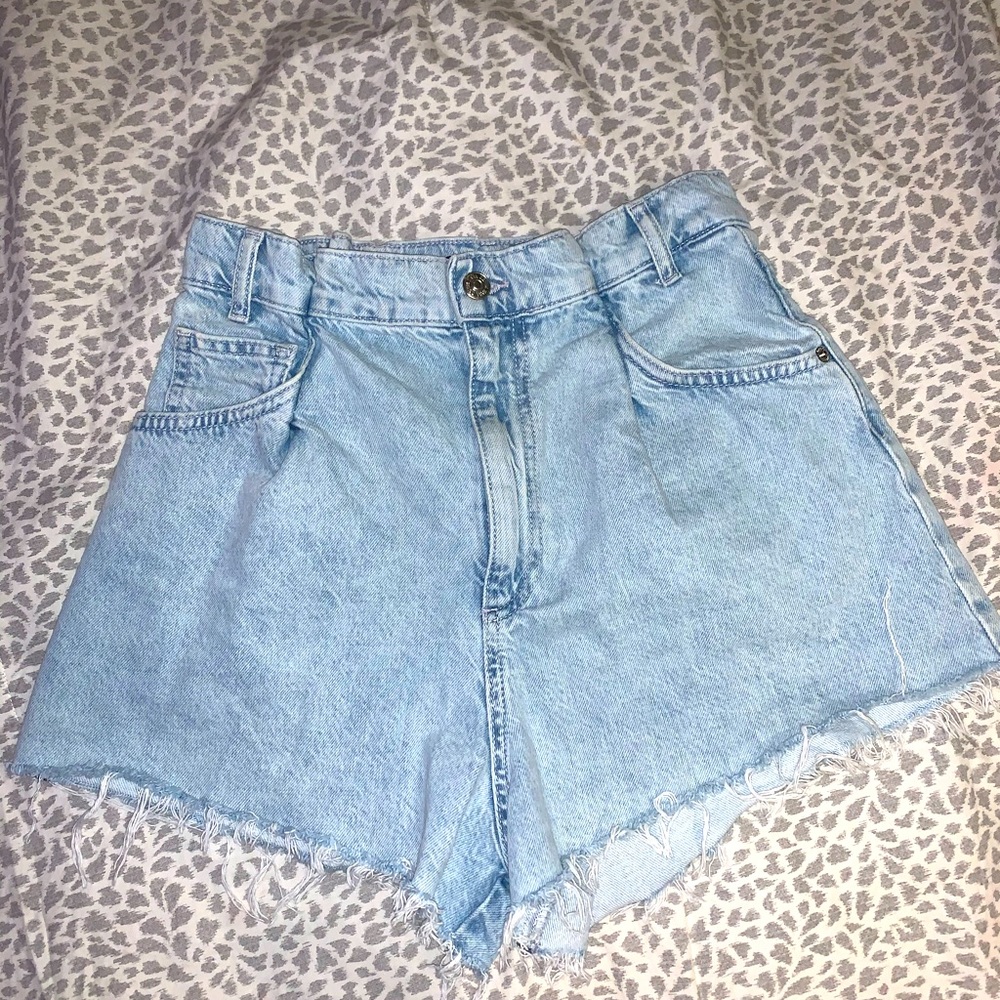 Zara pleated denim shorts
